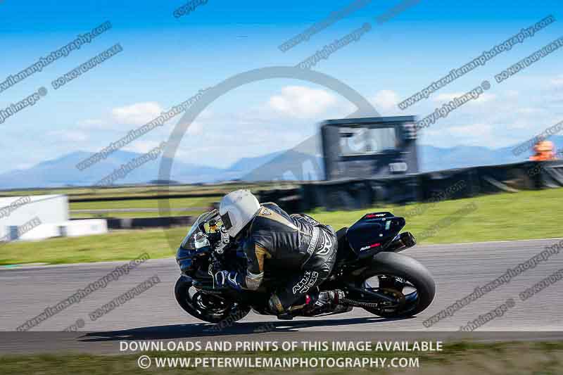 anglesey no limits trackday;anglesey photographs;anglesey trackday photographs;enduro digital images;event digital images;eventdigitalimages;no limits trackdays;peter wileman photography;racing digital images;trac mon;trackday digital images;trackday photos;ty croes